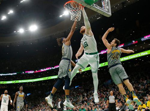 NBA后场盖帽传奇：从乔丹到韦德的防守荣耀